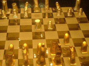 шахматы Сальвадора Дали